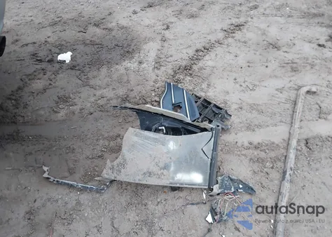 2016 Ford Escape Se z USA, uszkodzony, nr VIN 1FMCU9G90GUB12421